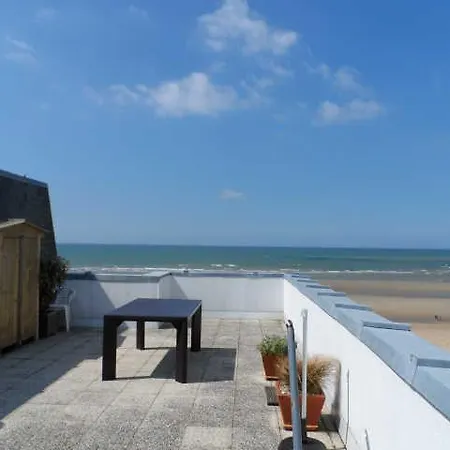 - 2 Pieces - Vue Mer Apartment