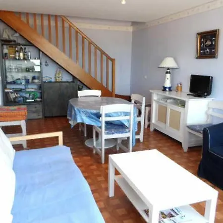 Apartment - 2 Pieces - Vue Mer